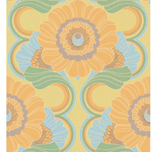Blommig tapet med retrodesign