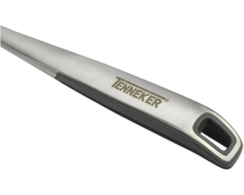 Tenneker logotyp på en grillspatel i metall
