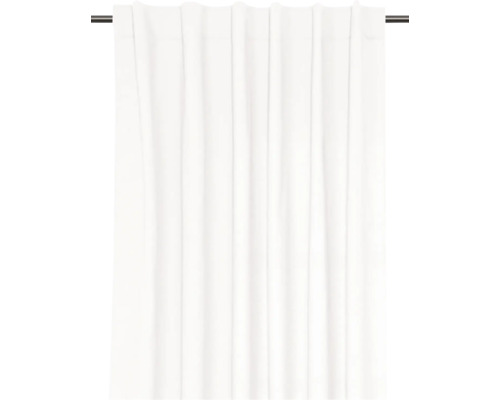 Vitt panelgardin på gardinstång