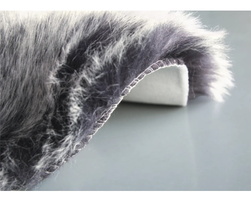 Närbild av en fuskpäls