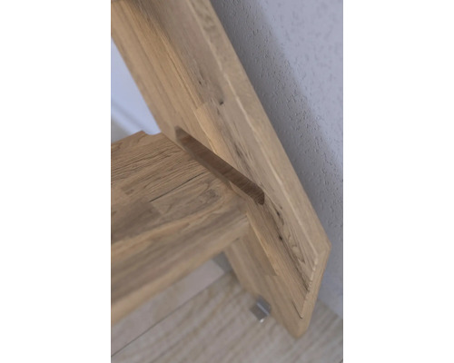 Detaljvy av en trämöbel