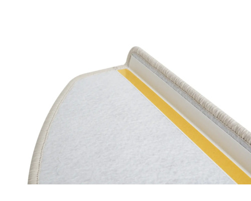 Trappmatta med tejp för fastsättning på trappsteg