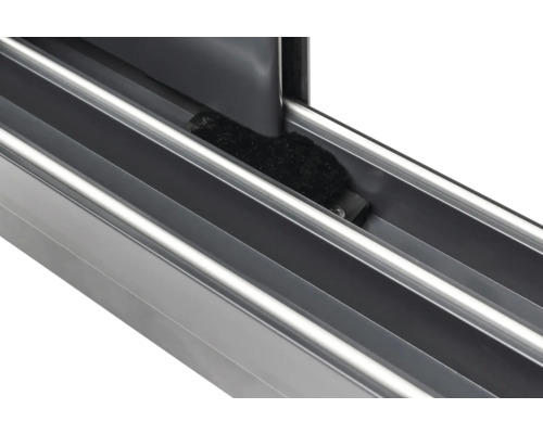 Detaljvy av en glidskena i aluminium