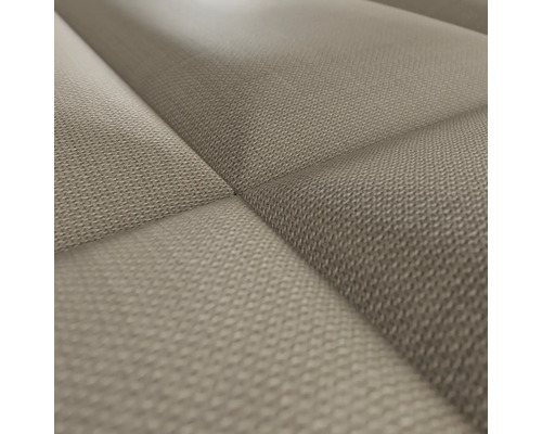 Närbild av kviltat möbeltyg