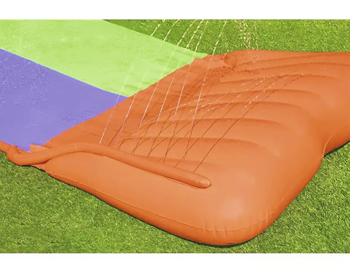 Vattensprinklerbana för trädgården