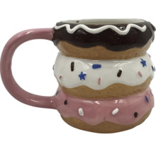 Mugg i form av staplade munkar