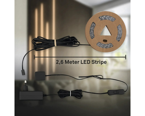 2,6 meter LED-remsa med strömkabel, nätadapter och strömbrytare