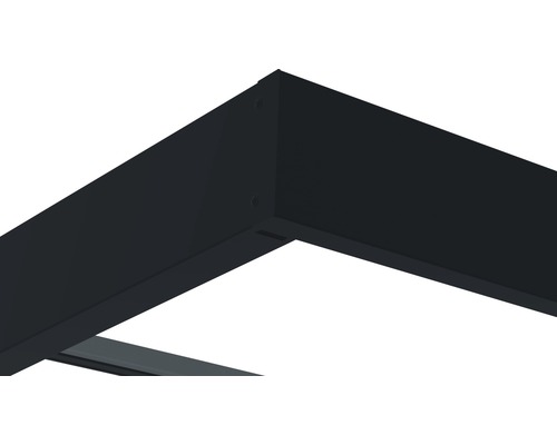 Detaljvy av en svart terrassram