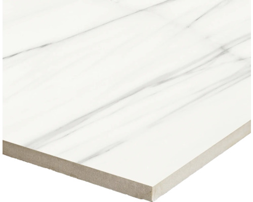 Vit golvplatta med marmorutseende