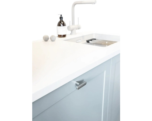 Diskho med blandare, pumpflaska och bänkskiva