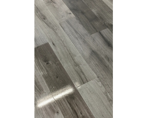 Närbild av paneler med trämönster