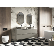 Modernt badrum med dubbla handfat, speglar med belysning, hängande toalett och svartvitt schackrutigt kakelgolv