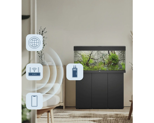 Akvarium med underskåp i vardagsrummet och grafisk representation av smarta hemfunktioner