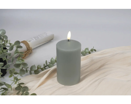 Dekorativt grått blockljus med LED-låga