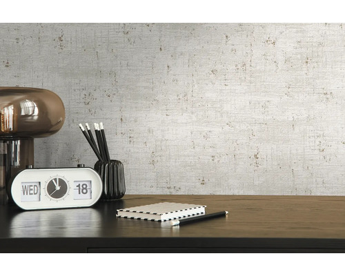 Dekorativ tapet med mönster på en kontorsvägg