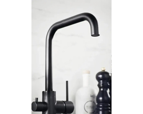 Svängbar vattenkran för köket