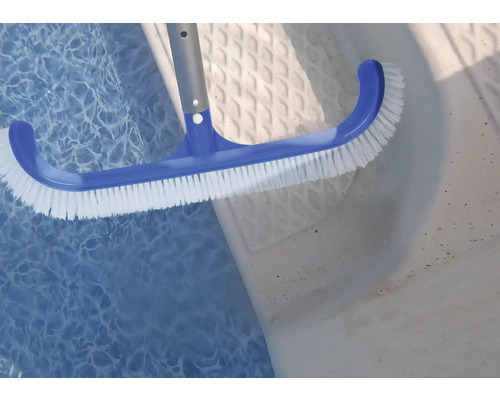 Poolborste för rengöring av poolväggar och botten