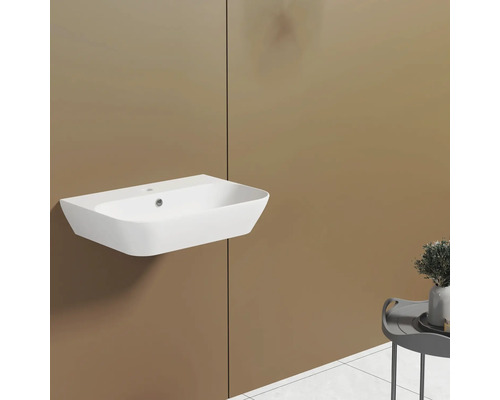 Vit tvättställsskål för väggmontering i badrummet