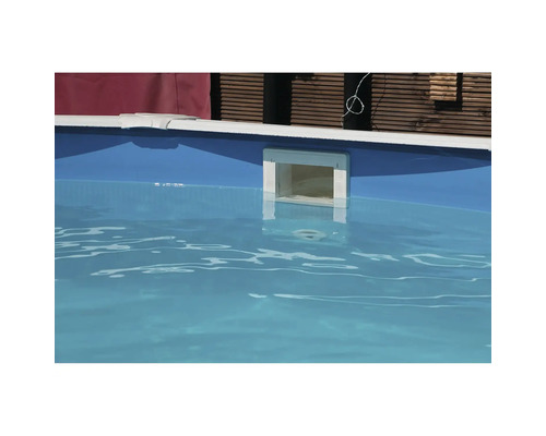 Skimmer i en swimmingpool