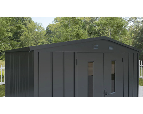 Metallförråd med dubbeldörr och ventilation