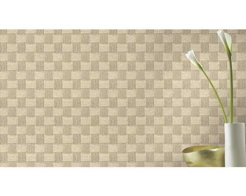 Mönstrad tapet med flätad design för inomhusbruk.