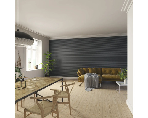 Vardagsrum med matbord, stolar, soffa och väggpaneler