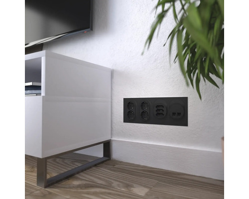 Vardagsrum med infälld grenuttag