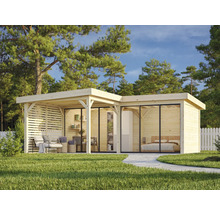 Modernt trädgårdshus med terrass och sovrum i en naturlig miljö.