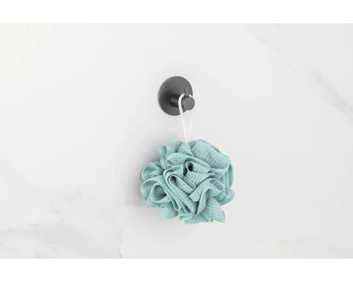 Badrumstillbehör: badsvamp på krok