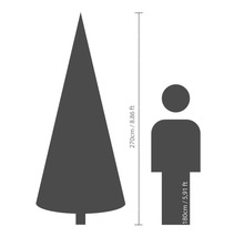 Storleksjämförelse: julgran 270 centimeter och person 180 centimeter