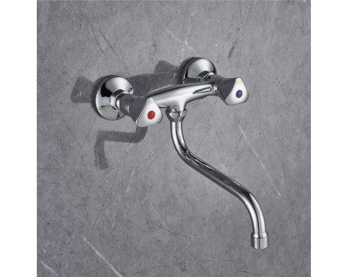 Väggmonterad blandare med triangelformade handtag för kallt och varmt vatten