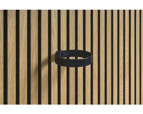 Blomkruka ring SONAVA Ø120mm metall svart Dryckeshållare i svart på en träribbvägg