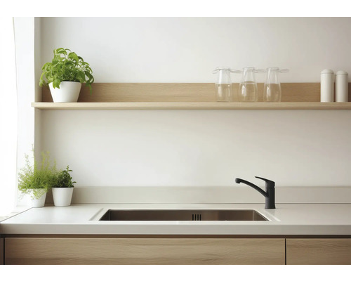 Diskho med blandare, bänkskiva och hyllor i modern stil.