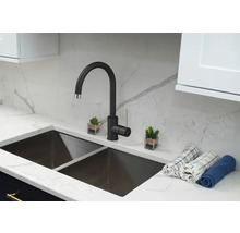 Diskho med svart armatur och dubbel ho