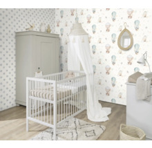 Barnrum med spjälsäng, skötbord och garderob