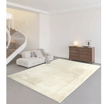 Vardagsrum med matta, soffa, byrå och spiraltrappa