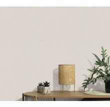 Tapet i interiör med växter och en lampa