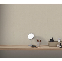 Dekorativ tapet i sovrummet ovanför ett sminkbord