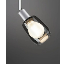 Lampa med klart glas hölje