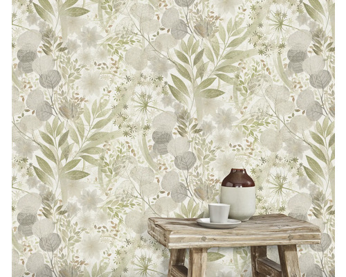 Tapet med bladmönster i interiör