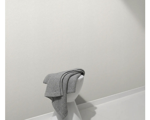 Grå filt på vit pall