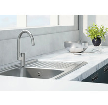 Diskho med blandare på en bänkskiva