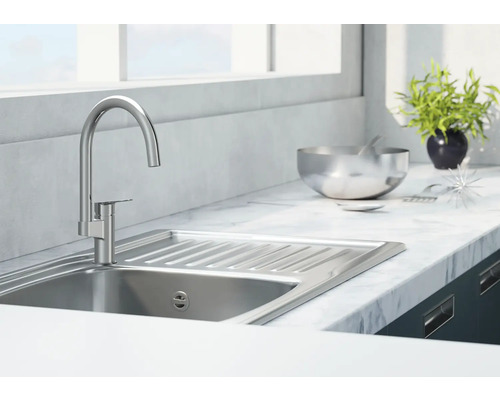 Diskho med blandare på en bänkskiva