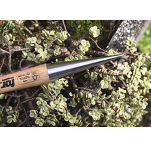 Jordborr av stål och trä med FSC-sigill