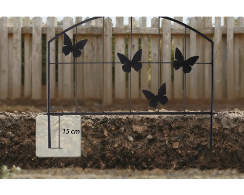 Trädgårdsstaket med fjärilsdekoration och ett insticksdjup på 15 centimeter