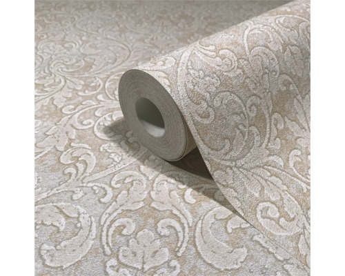 Rulle papperstapet med ornamentmönster