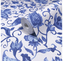 Tapetrulle med blommönster