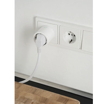 Eluttag med kontakt och kabel