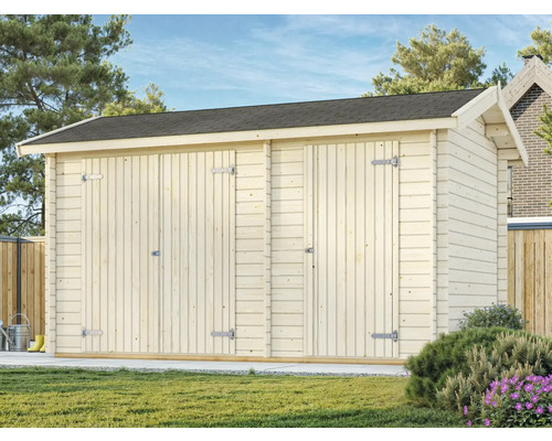 Trädgårdsredskapsbod i trä med dubbeldörr och sadeltak i trädgården