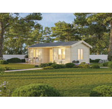 Trädgårdshus i trä med fönster och dörr i trädgården